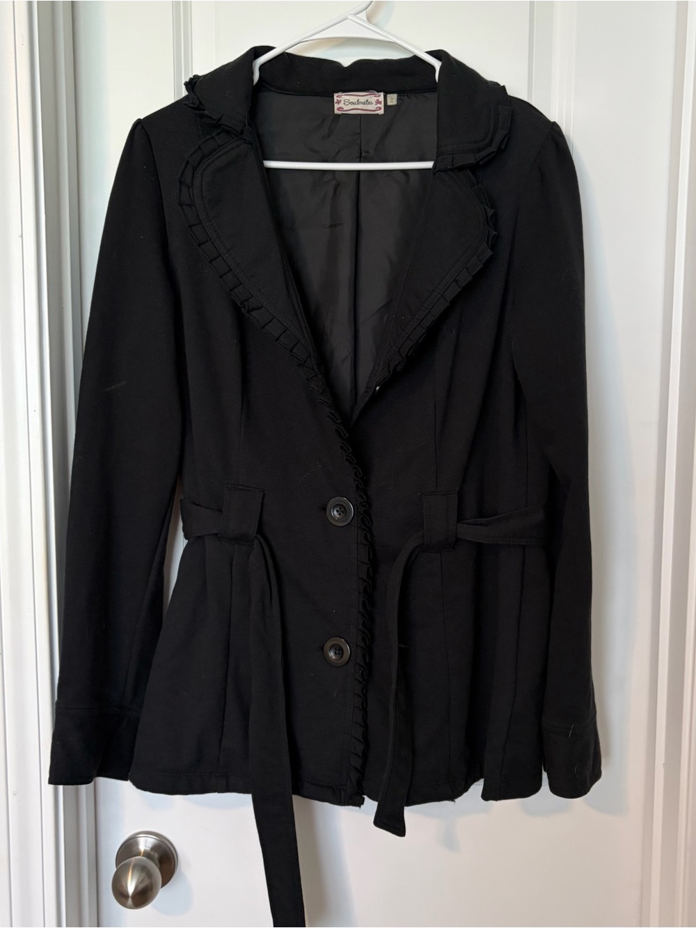 Soulmates-Black Women’s Ruffle-Trim Belted Jacket
Size XL